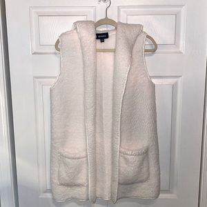 White Hooded Sherpa / Teddy Vest Zenana Premium Boutique Brand 🤍💞